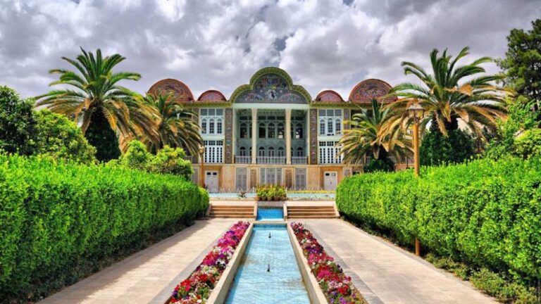 Visiting Shiraz-Shiraz Tourism Guide: Seasons, Culture & Travel Tips