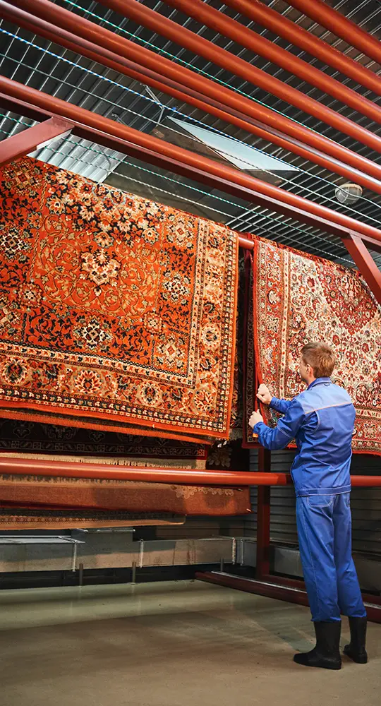 Frequently asked questions 3 Persian carpet weaver 3