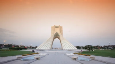 TEHRAN 12 TEHRAN-WALLPAPER-2.webp